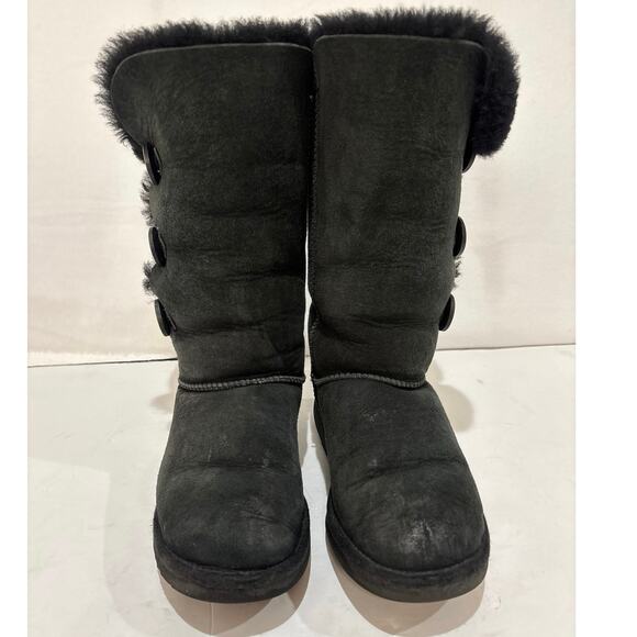 UGG Black Suede 3 Button Bailey Tall Sheepskin Boots Women's Size 7 - Picture 2 of 10